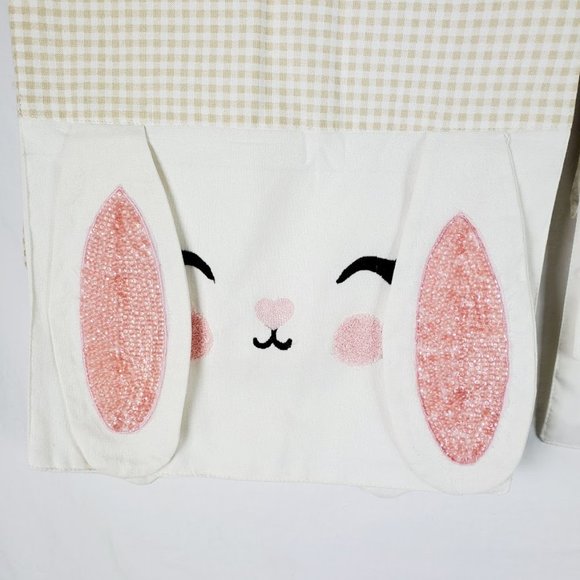 Isaac Mizrahi Easter Bunny Table Runner NWOT w Pink Sequins - Picture 2 of 5